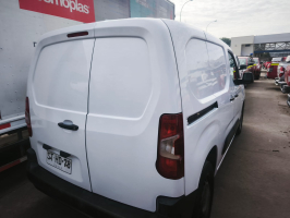 CITROEN BERLINGO 1.5 BHDI AÑO 2023 (SANTIAGO)  STHD 78